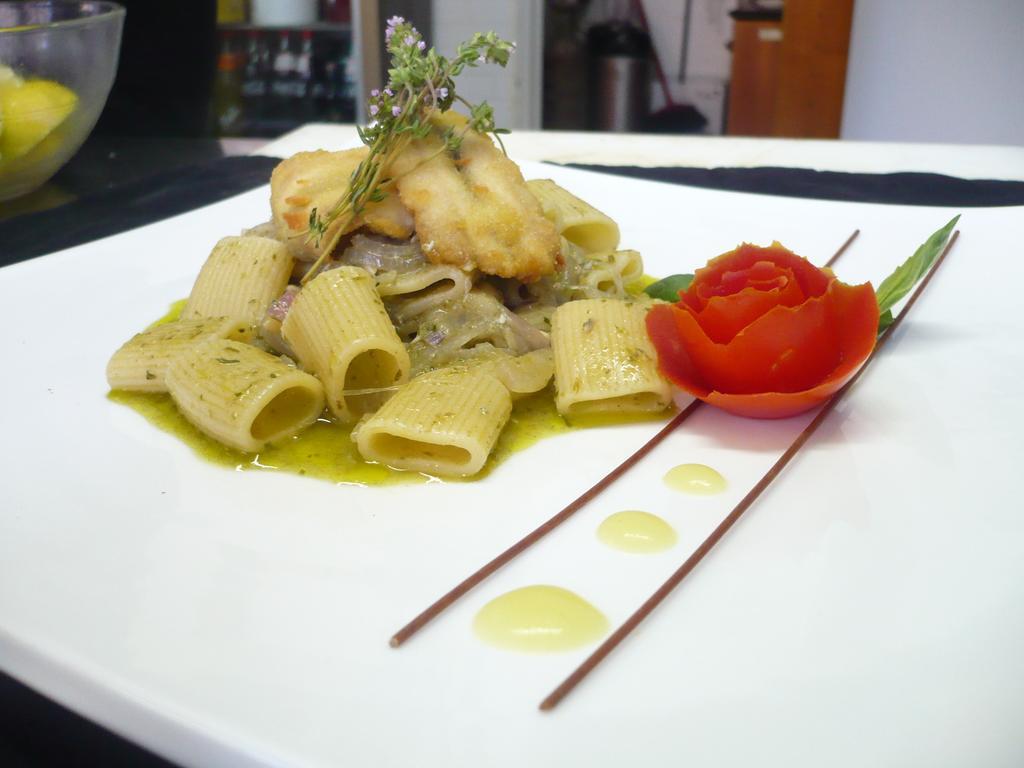 Hotel Sogno Cesenatico Kültér fotó