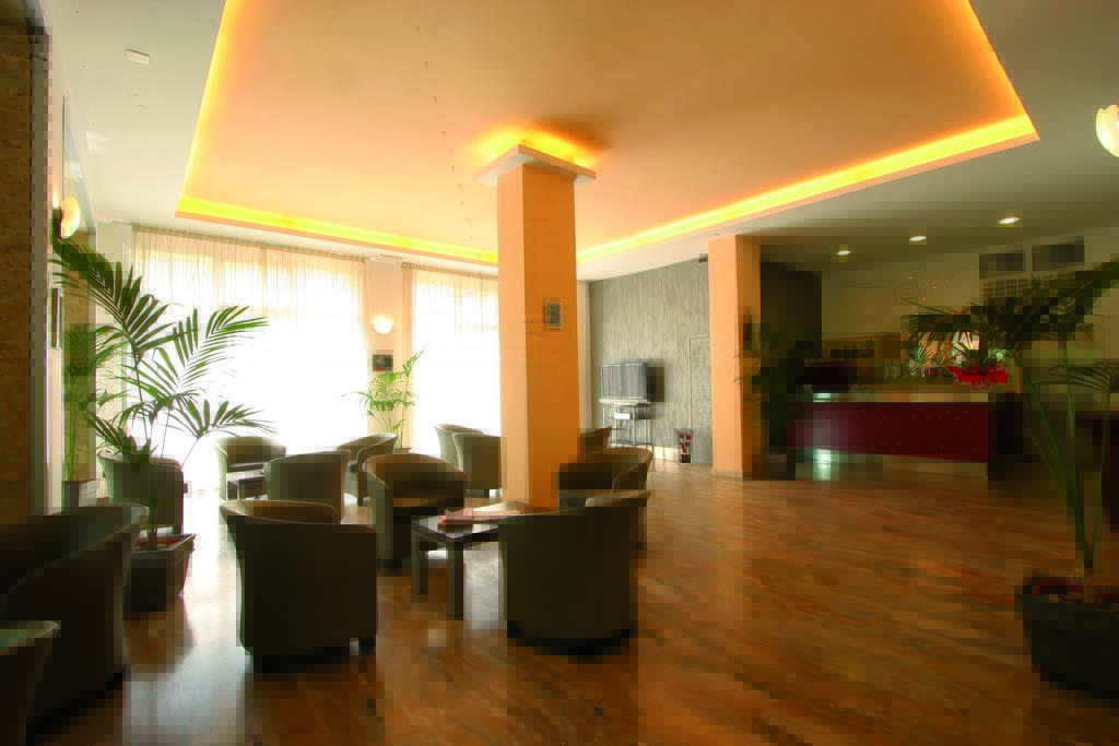Hotel Sogno Cesenatico Kültér fotó