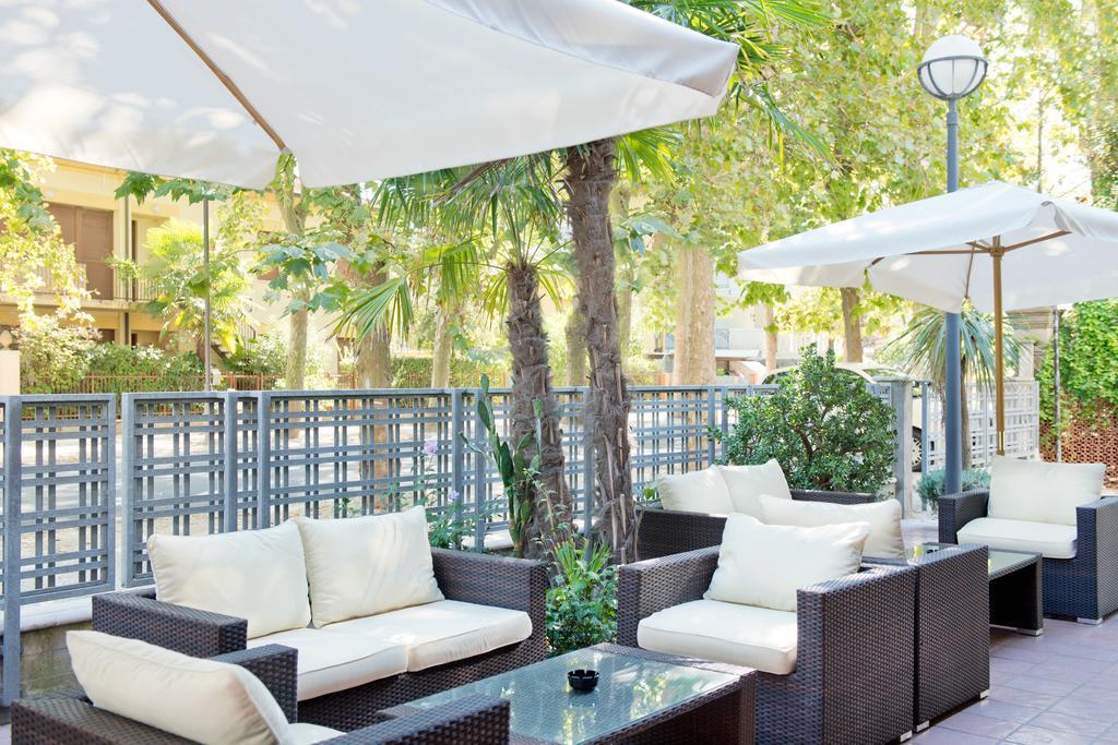 Hotel Sogno Cesenatico Kültér fotó